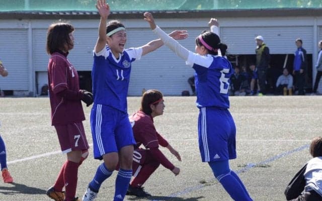 【サッカー部女子】 立命大に２ー２で引き分けも、予選リーグ１位通過