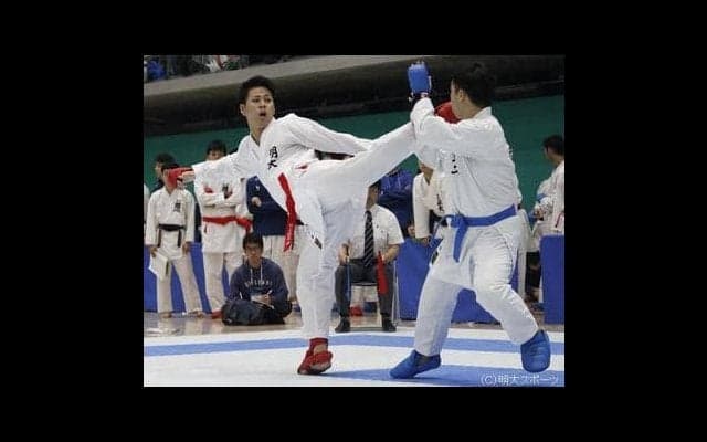 １年生佐々木がベスト８　積極的な空手で健闘／関東学生道体重別選手権
