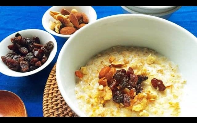 温かくてヘルシーな英国の朝食「ポリッジ」で、1日を快調にスタート