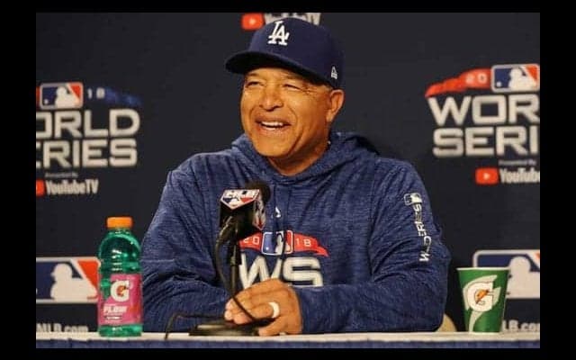 【MLB】日系2世ド軍ロバーツ監督、コーラ監督との親友対決に「これ以上の筋書きはない」