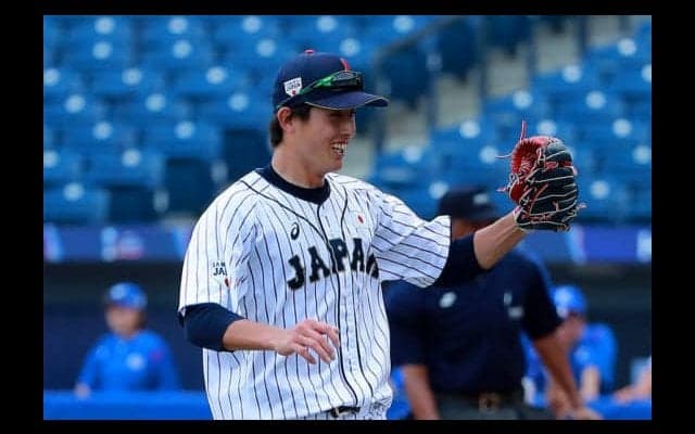 【侍U-23代表】鷹・周東、日本救うレーザービーム連発　稲葉監督「しっかりプレーしてくれた」