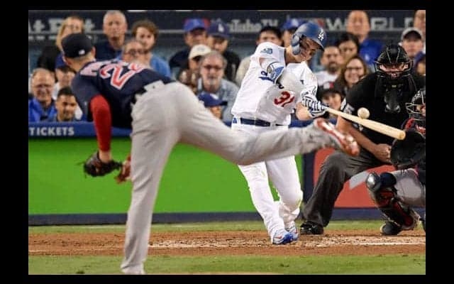 【MLB】ドジャース3回先制　ピーダーソン右翼ソロ　本拠地で反撃の狼煙にファン大歓声