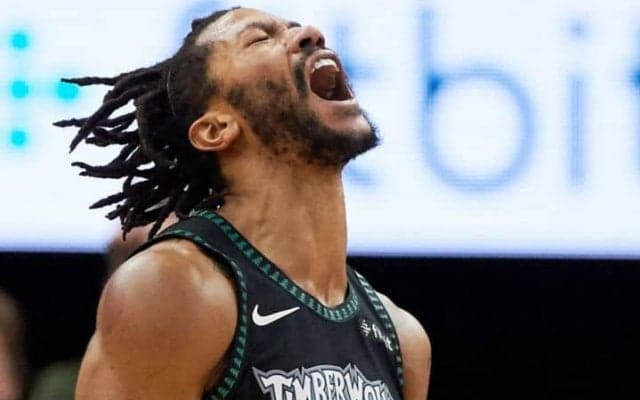 涙の復活を遂げたデリック・ローズ、キャリアハイの50得点「必死に努力してきた」