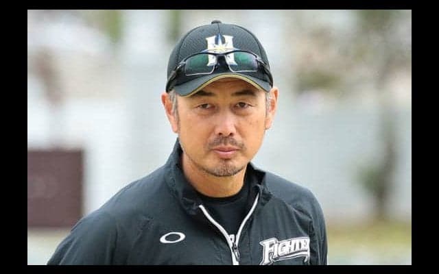 井口政権2年目のロッテが名コーチを“補強”…各球団発表、1日の来季組閣は？