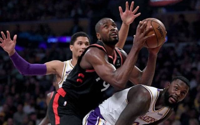 ラプターズに敗れたレイカーズ、完敗を認めたレブロン「こういう試合もある」