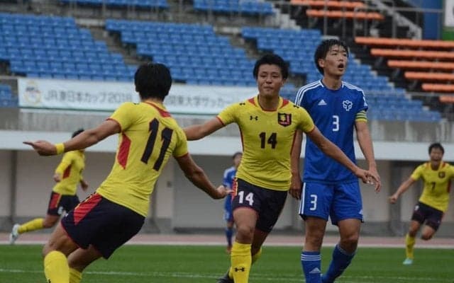【ソッカー（男子）】５発圧勝で残留確定！ ３年生が５得点３アシストと躍動　第１９節　ｖｓ日体大
