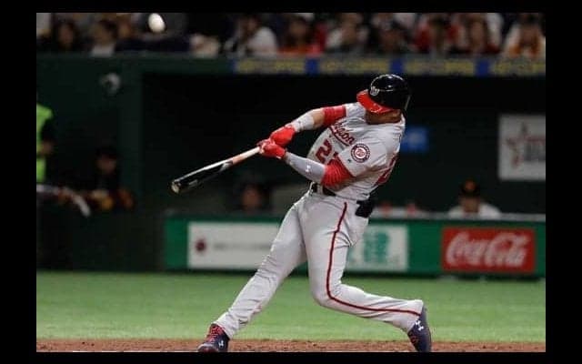 “天井直撃打”にMLB公式注目も…米ファンは松井氏のヤ軍ユニ姿に歓喜「幸せ」