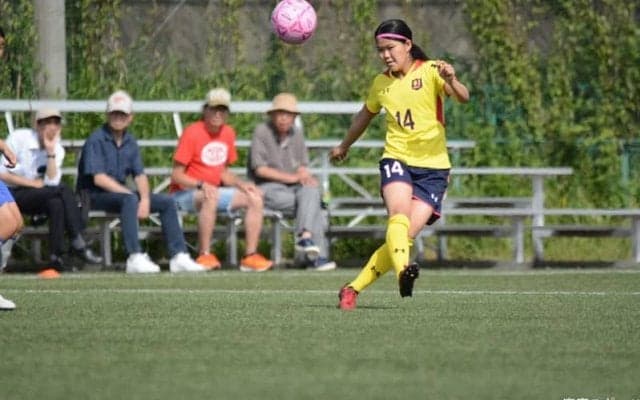 【ソッカー（女子）】＜コラム＞ポジショナルプレーのキーパーソン・小川愛　安定した足元の技術と展開力が慶大のビルドアップを支える　