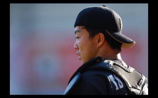 日本ハムが来季の組閣を発表　鶴岡が選手兼任で1軍バッテリーコーチに就任