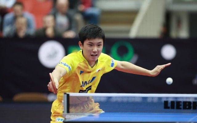 【卓球】張本がベスト8　中国・許シンと接戦＜男子オーストリアOP＞