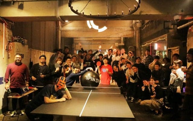 渋谷のクラブで“DJ卓球”？　有名卓球YouTuberも参戦