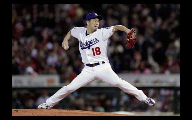 前田健太が着用、新井氏“自虐Tシャツ”にMLB公式も注目「キツイよ、ケンタ」