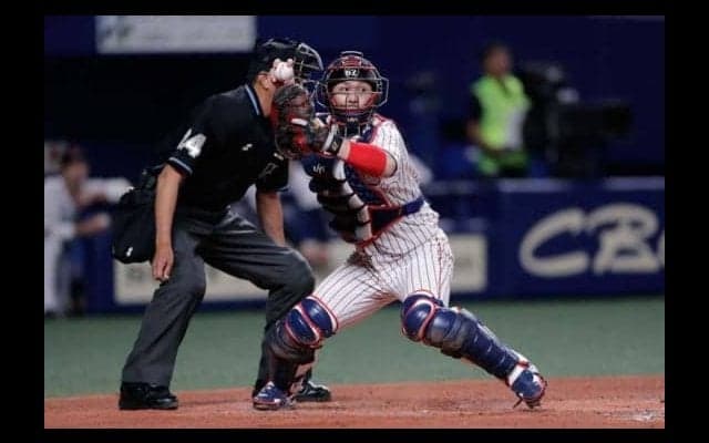 【日米野球】“甲斐キャノン”最後に炸裂！　2安打2打点とバットでも活躍「チームメートのおかげ」