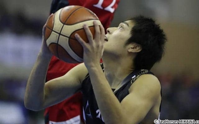 71年目の名門チーム、開幕戦のリベンジで勝率5割復帰　拓大から加入のルーキー・岡田がデビュー