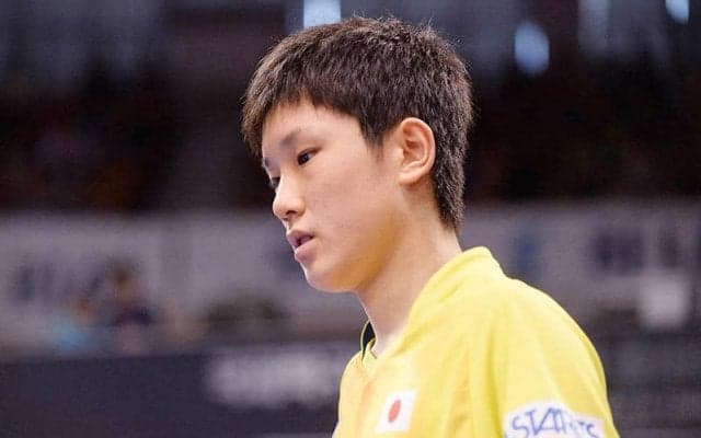 張本智和 五輪金メダリストの中国トップ選手に惜敗 準々決勝敗退＜卓球・オーストリアOP＞