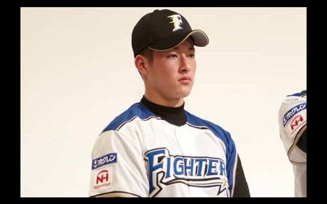 ハムのドラ1吉田輝星「1年目から1軍で活躍を」背番号18お披露目
