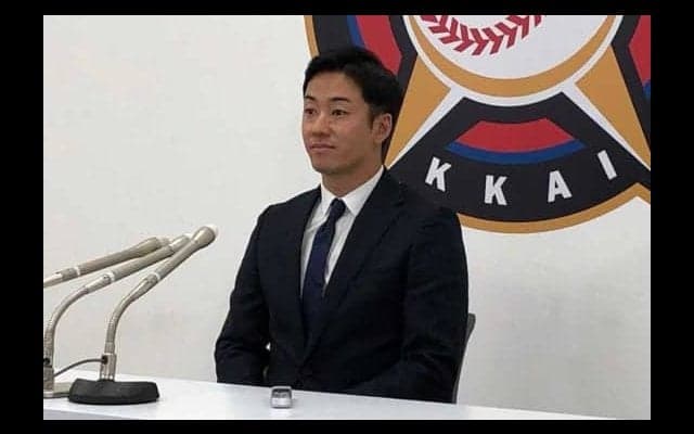 斎藤佑は6年連続ダウンの1600万円、公文は大幅増　…日ハム30日の契約更改