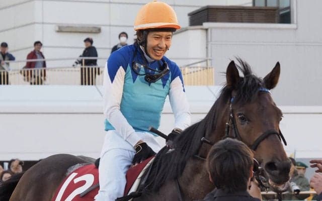 【ステイヤーズS】田辺「ワンペースな部分が…」レース後ジョッキーコメント