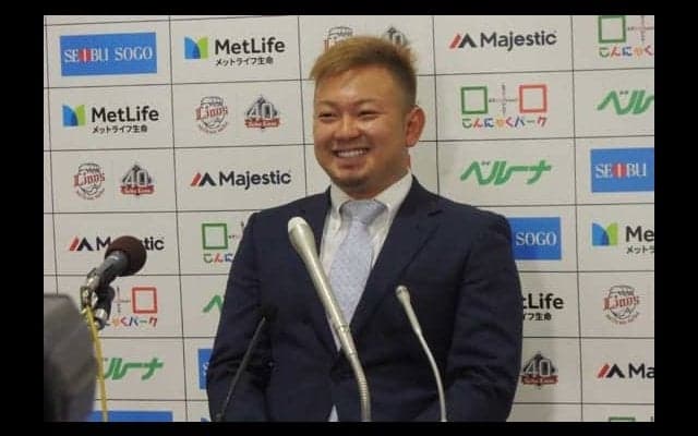 受賞ラッシュの西武森が誓う来季の成長　「バッテリーで勝てる捕手になれれば」