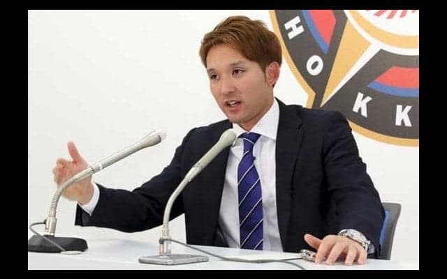 日本ハム杉谷が自己最高額でサイン　「始まりましたよ、公開処刑」と爆笑会見