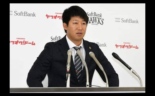ホークス市川、現状維持でサイン　球団から「来てくれて良かった」に「嬉しい」