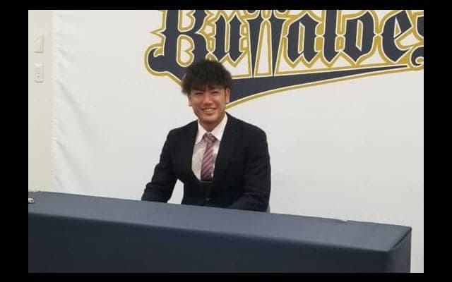 オリ大城が1000万円増の3800万　つなぎ役でレギュラー奪取「本塁打は0本でいい」