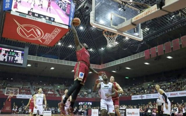 序盤から大差を付けた川崎ブレイブサンダース、横浜との神奈川ダービーを圧勝