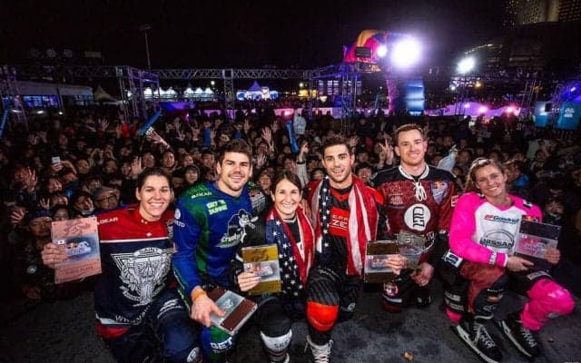 世界一アツい氷上バトル「Red Bull Crashed Ice Yokohama 2018」でキャメロン・ナーズとアマンダ・トルンゾが優勝