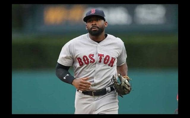 驚異の166キロ超剛速球も…MLB公式が公開した「今季ベスト補殺集」が凄い