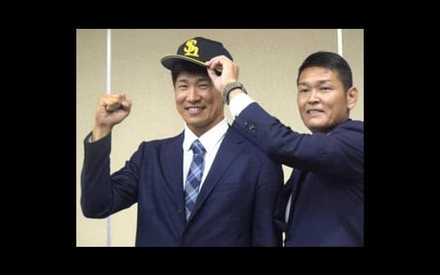 ドラ２指名で「早い」と叫び。ホークスの153キロ右腕は考える原石だ