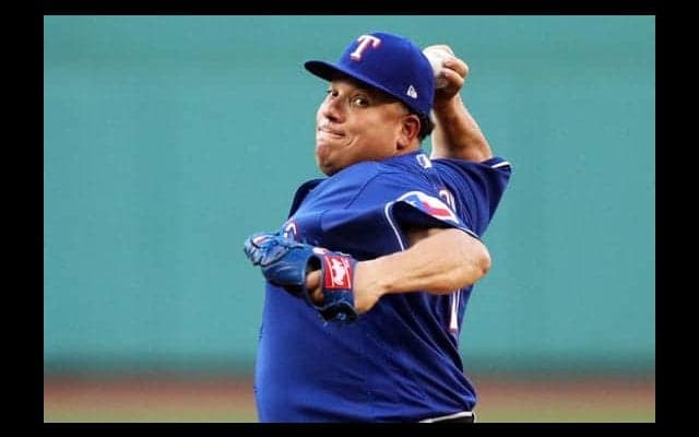 【MLB】現役最年長コロン、“伝説”の華麗すぎる背面トス　ファンは「生涯契約すべき」