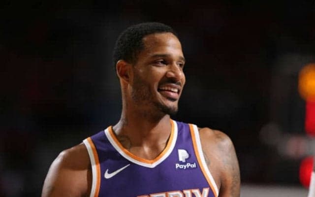 サンズがアリーザをウィザーズにトレード、謎の梯子外しにグリズリーズは困惑