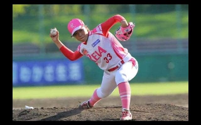 唯一無二の“サブマリン女子”が目指す投手像　「誰にも真似されない投法で」