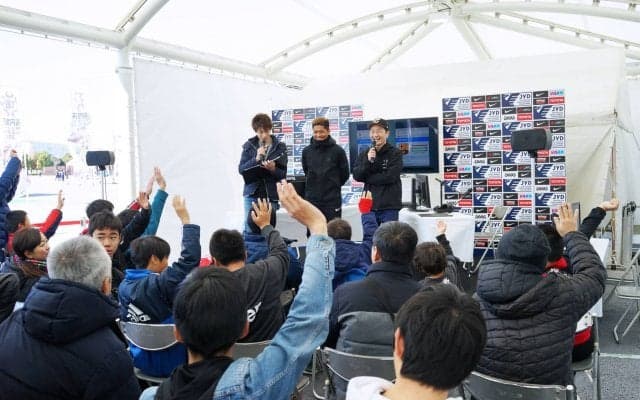 大久保嘉人選手とウイニングイレブン対決！高円宮杯決勝の舞台、埼玉スタジアムで「eスポーツ体験会」を開催