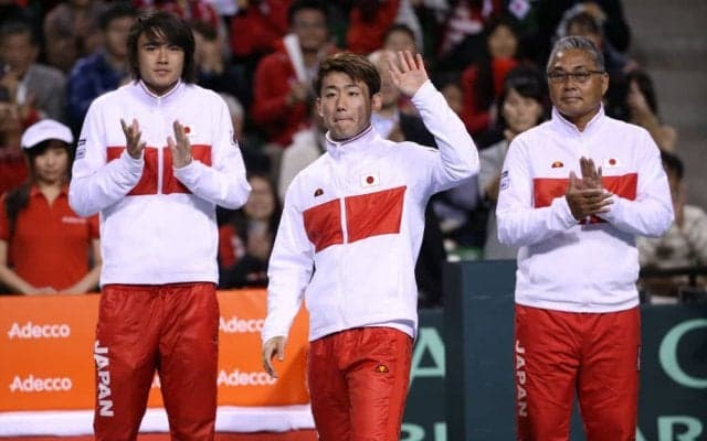 西岡とダニエルが沖縄合宿での様子をSNSで公開。仲の良さが垣間見える練習風景も