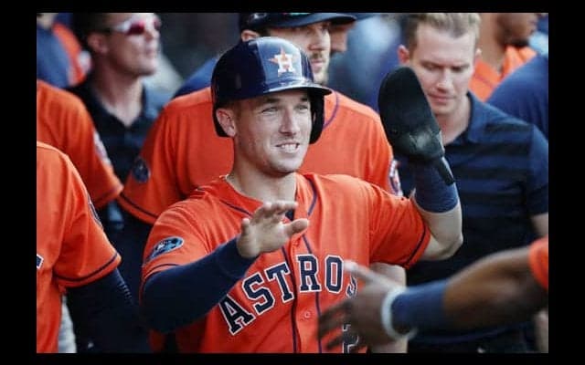 【MLB】少年野球で誤審を連発する審判、実は…　ア軍内野手が仕掛けた“ドッキリ”が話題