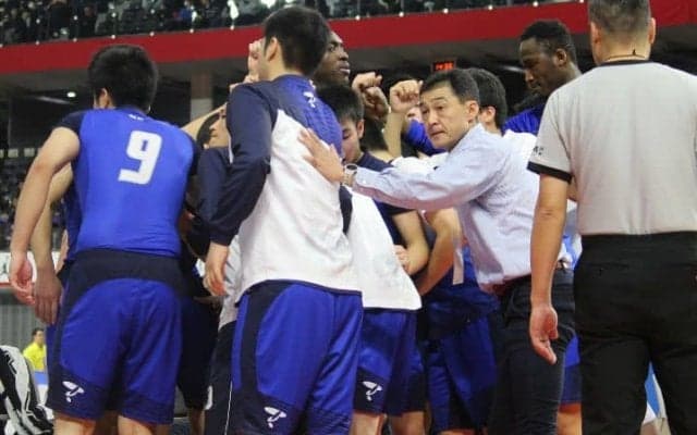 夏の悔しさとライバルの敗退を力に変え、延長戦を制した帝京長岡がベスト8進出