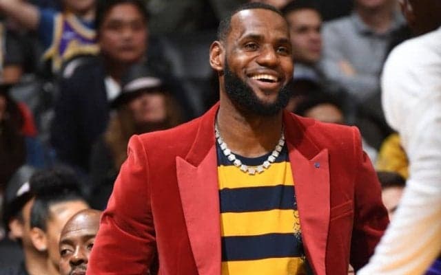 クリスマスゲームに故障したレブロン・ジェームズ、1月1日にシュート練習を再開