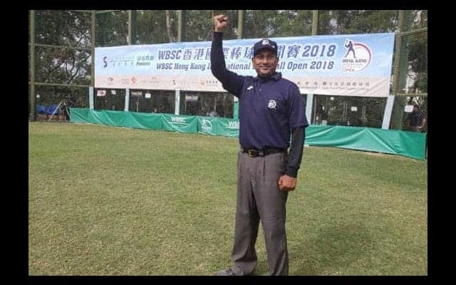 甲子園で裁いた初外国人審判、スジーワ氏が魅せられた日本野球の“バント”精神