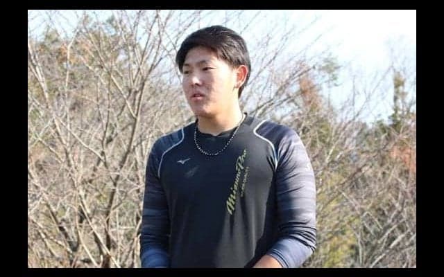 ロッテ安田、1軍定着に向け鈴木に挑戦状　「できればサードで勝負したい」