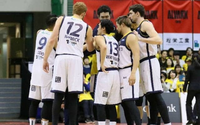 全員がプライドを胸に秘めた栃木ブレックス、ディフェンス合戦を制しA東京に雪辱