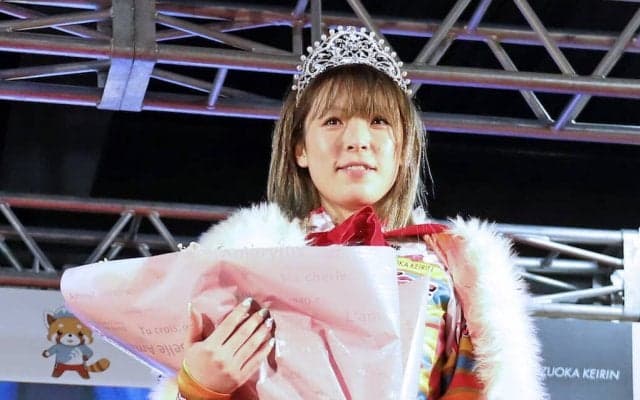 見たいっ！小林優香 VS 児玉碧衣