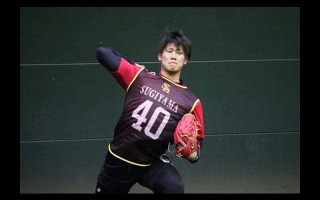鷹ドラ2杉山、初日ブルペン入りでいきなりアピール　入来コーチ「回転強い」