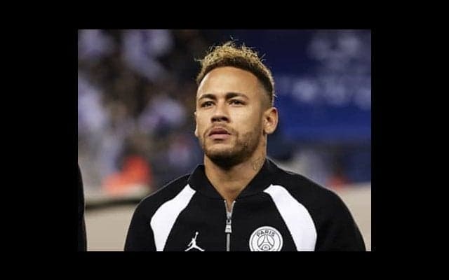 なぜネイマールは敵をつくるのか。チームメイト、監督、税務署…