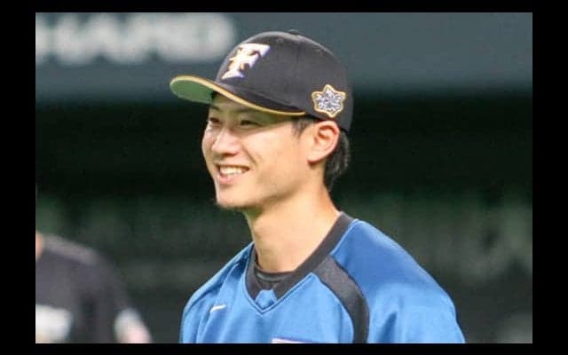 ファンが「好きな仕草」!?　ハム西川のルーティン「素振り→素振り→腰逆転」