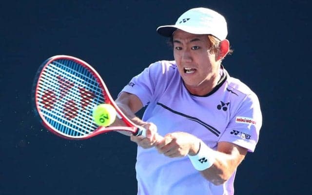 西岡 3年連続の初戦突破。昨年のベスト8に粘り勝ち[全豪オープン]