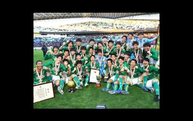 高校選手権を制した青森山田の主張。「雪国だからこそ成長できる」