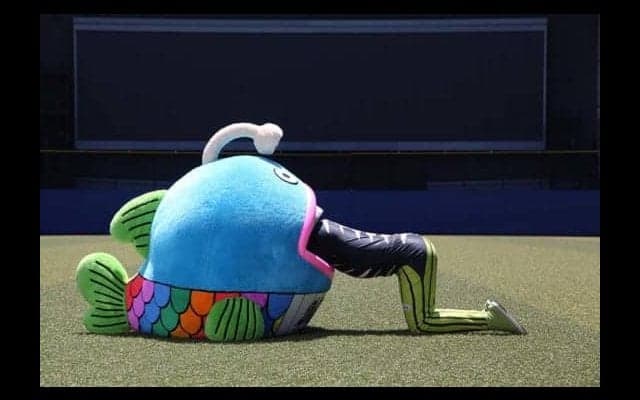 ロッテ謎の魚が寿司屋レアードに異例のお願い「私はとてもまずいです」