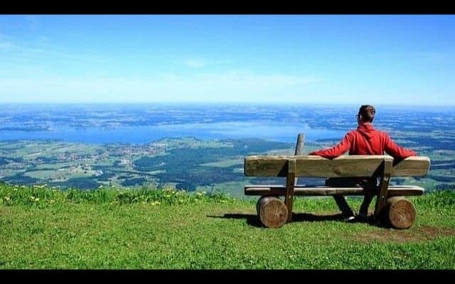 測定姿勢によってストレス指数が変わる！