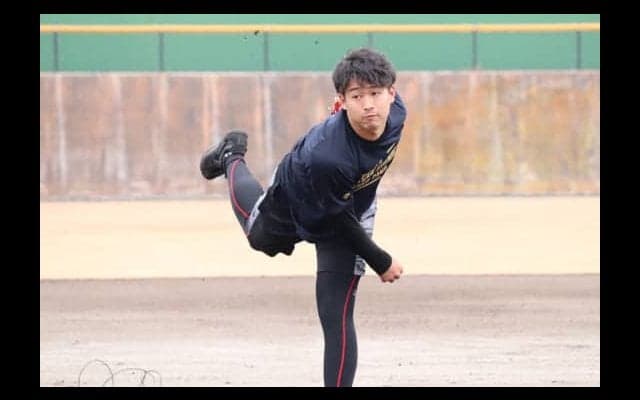 「僕の球がショボく見える」鷹・千賀も絶賛、ロッテ20歳右腕に“大化け“の気配